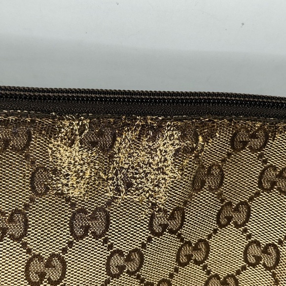 Authentic Gucci messenger bag 🌟REHAB - Picture 7 of 13